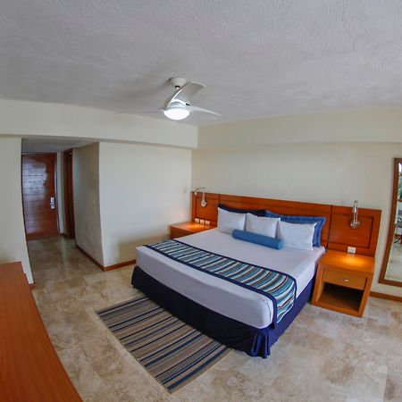 Plaza Pelicanos Grand Beach Resort All Inclusive Puerto Vallarta Luaran gambar