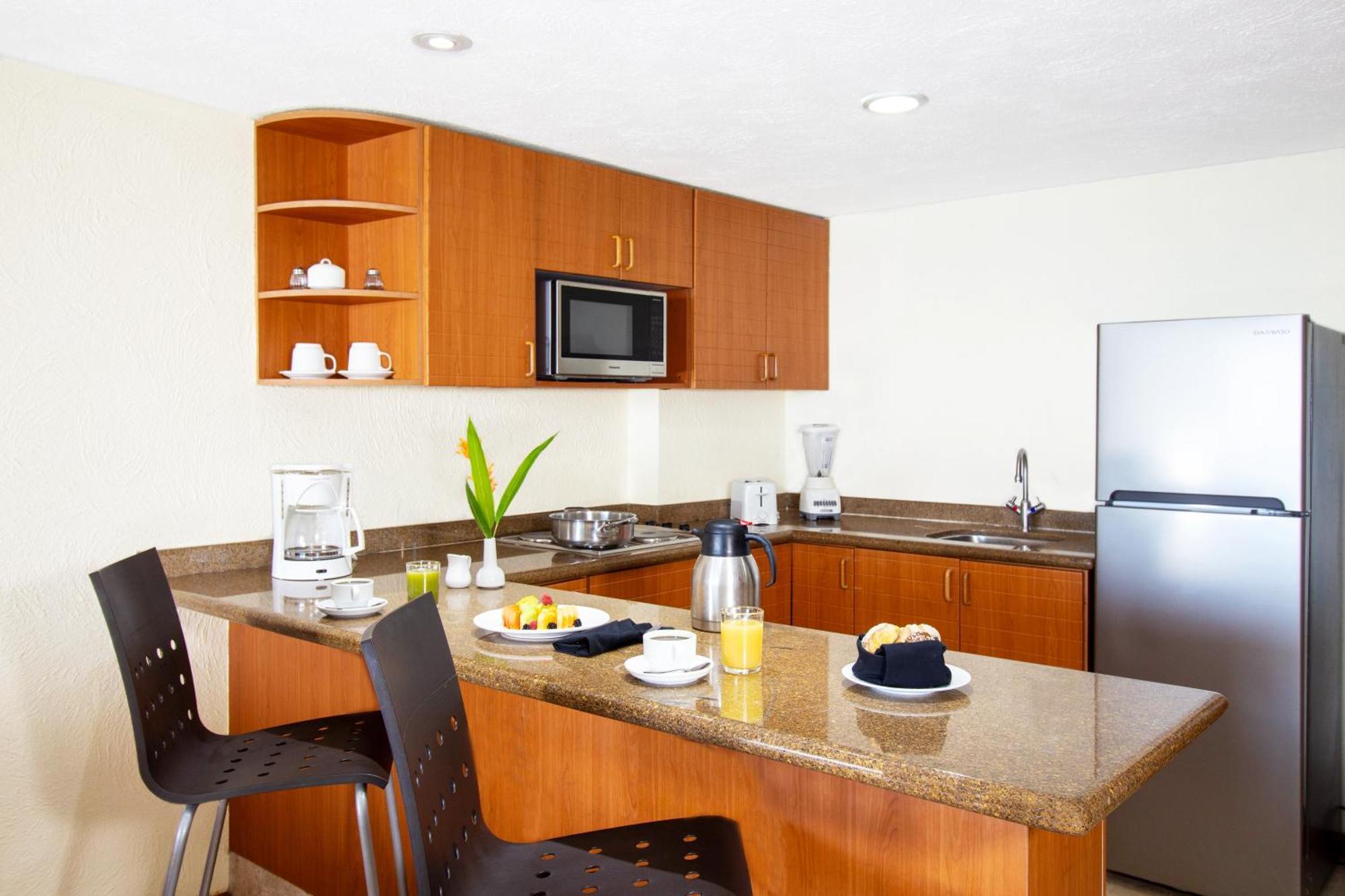 Plaza Pelicanos Grand Beach Resort All Inclusive Puerto Vallarta Luaran gambar
