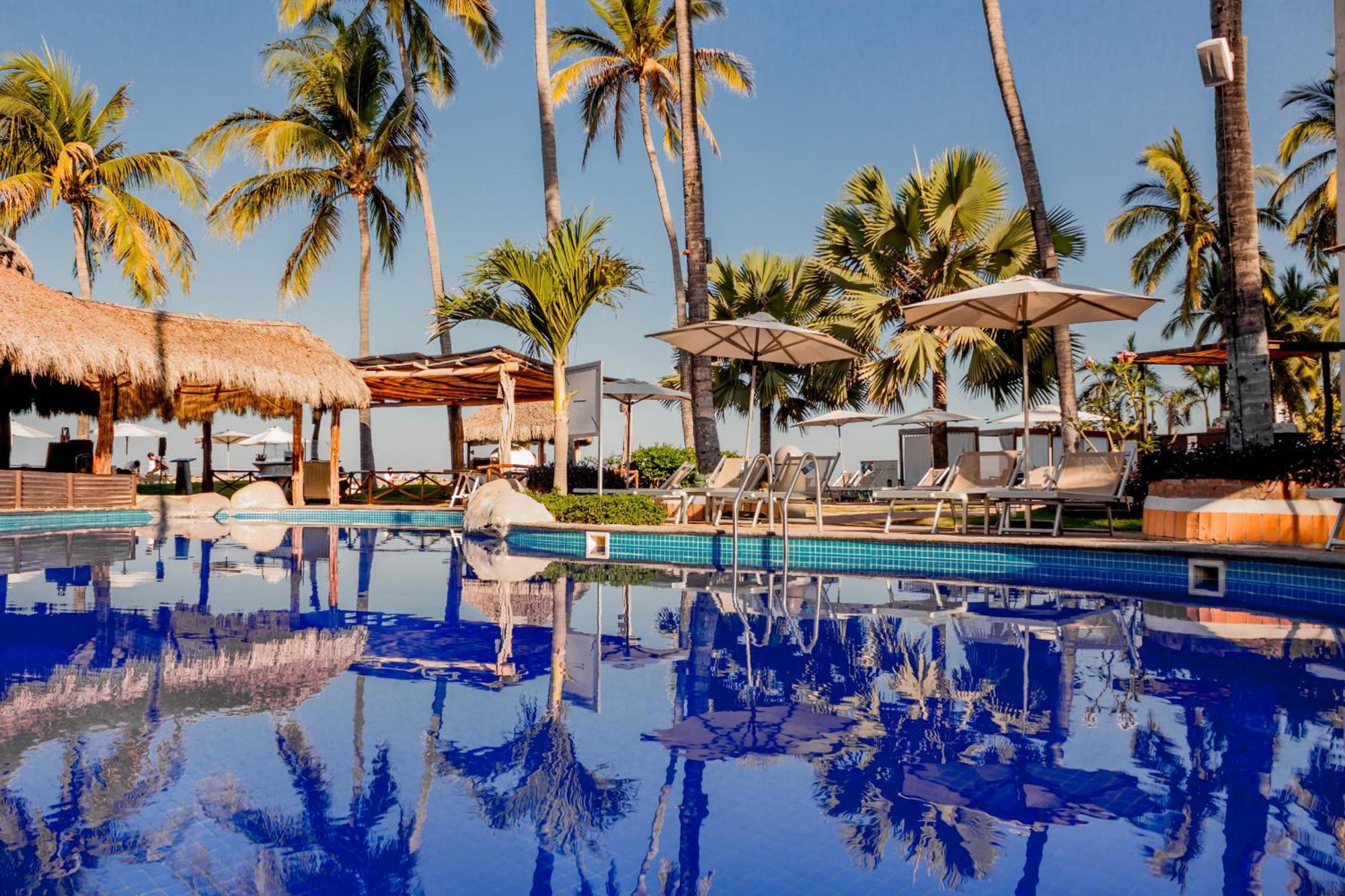Plaza Pelicanos Grand Beach Resort All Inclusive Puerto Vallarta Luaran gambar